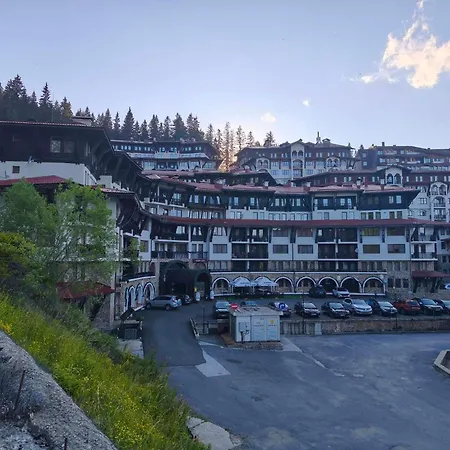 за гости 4а26 планинска магия Grand Monastery * Pamporovo